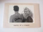Boek Chanel Images of A Summer Claudia Schiffer 2008, Boeken, Ophalen of Verzenden, Gelezen
