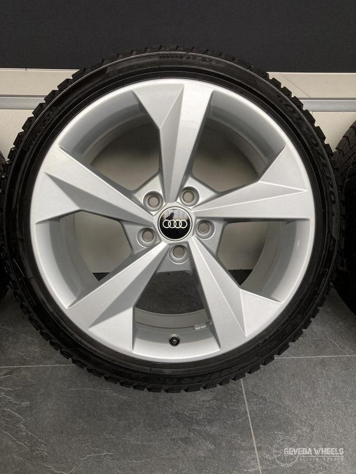 18” originele Audi A3 8P 8V 8Y velgen + winterbanden 5x112, Autos : Pièces & Accessoires, Pneus & Jantes, Pneus et Jantes, Pneus hiver
