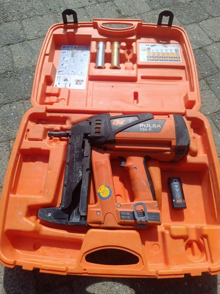 Spit pulsa 700p, Ophalen, Gebruikt