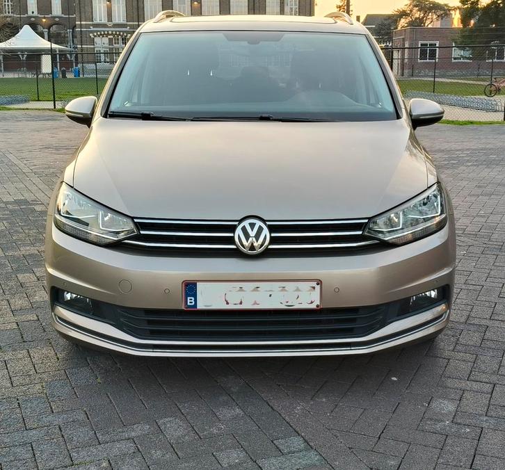 Vw Touran 2018 7zit, Autos, Volkswagen, Particulier, Touran, ABS, Caméra de recul, Régulateur de distance, Airbags, Air conditionné