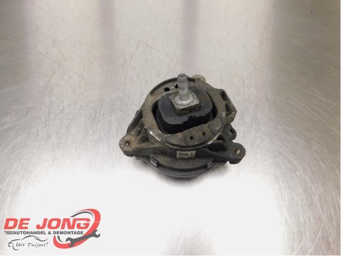 Support moteur d'un BMW 1-Serie, Autos : Pièces & Accessoires, Suspension & Châssis, BMW, Utilisé, 3 mois de garantie, Enlèvement ou Envoi