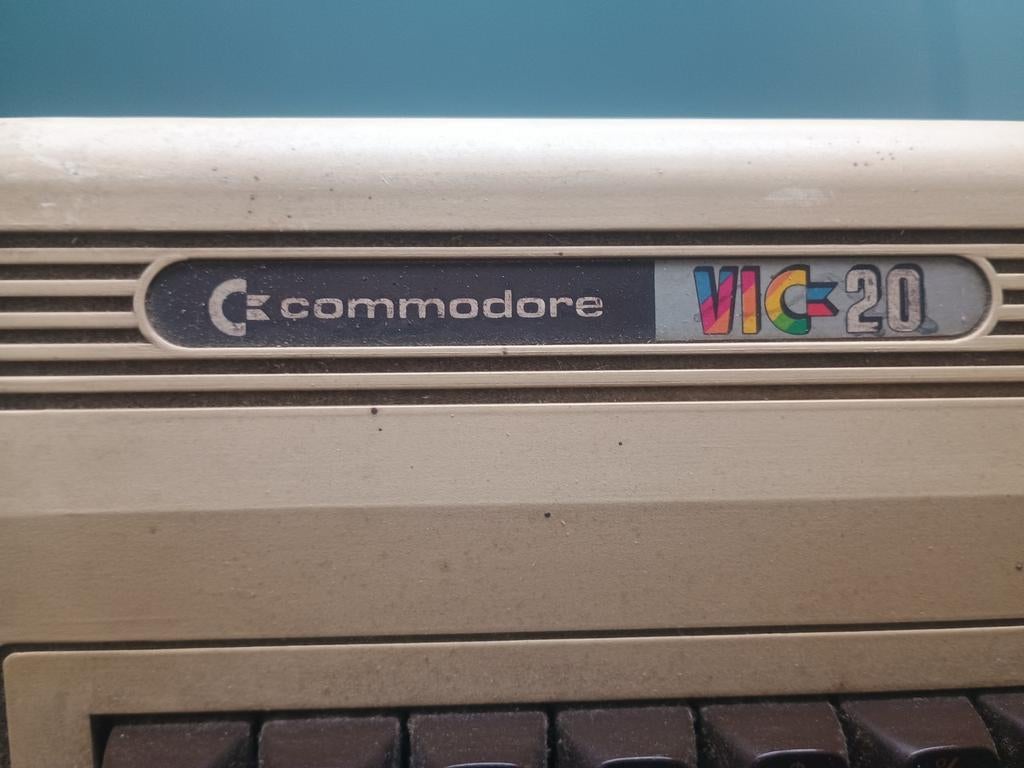 2x Commodore plus toebehoren, Computers en Software, Vintage Computers, Ophalen, Commodore