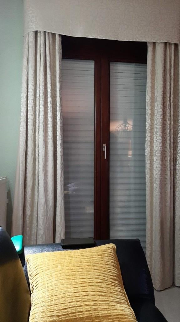 Overgordijnen gevoerd, Huis en Inrichting, Ophalen, Zo goed als nieuw, Beige