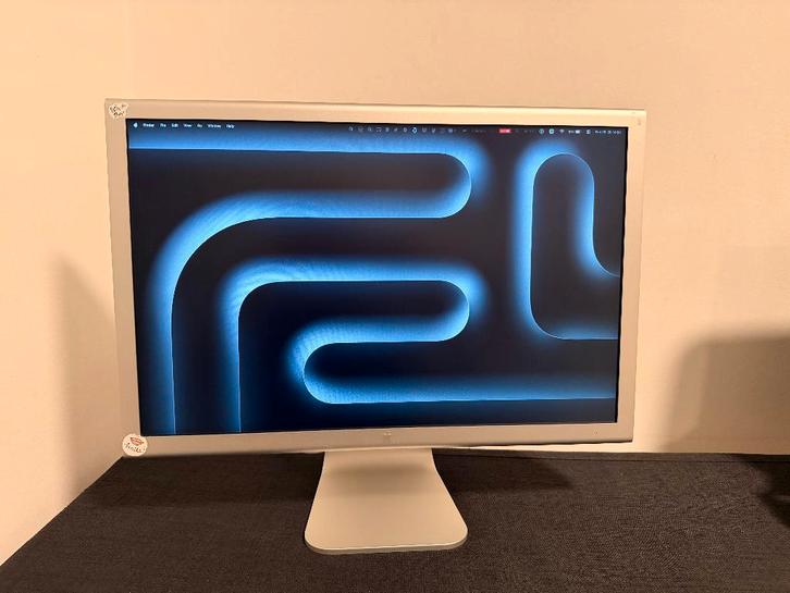 Apple Cinema HD Display 23", Computers en Software, Monitoren, Gebruikt, 60 Hz of minder, DVI, HDMI, Kantelbaar, Overige typen