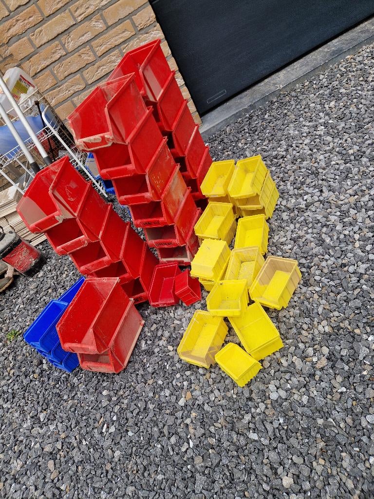 Boîtes de rangement, Enlèvement, Utilisé, Boîte