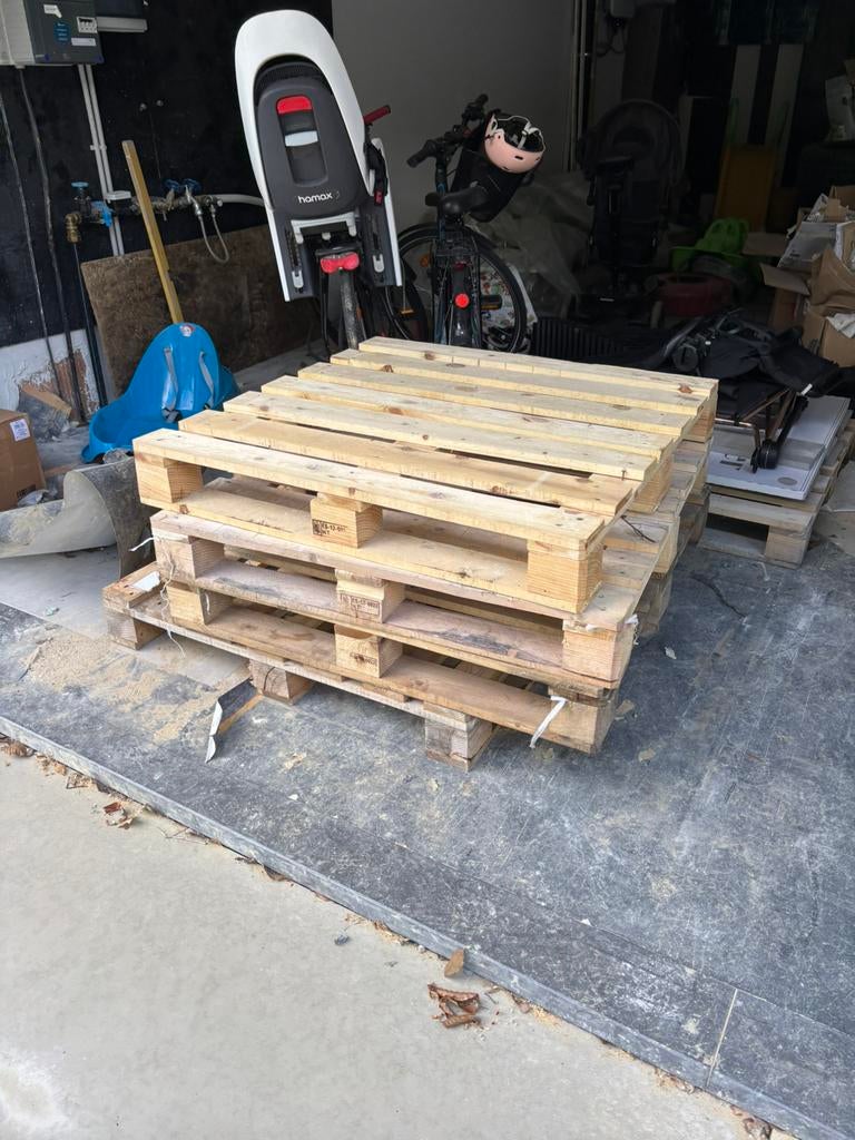 Palettes a donner, Ophalen, Zo goed als nieuw