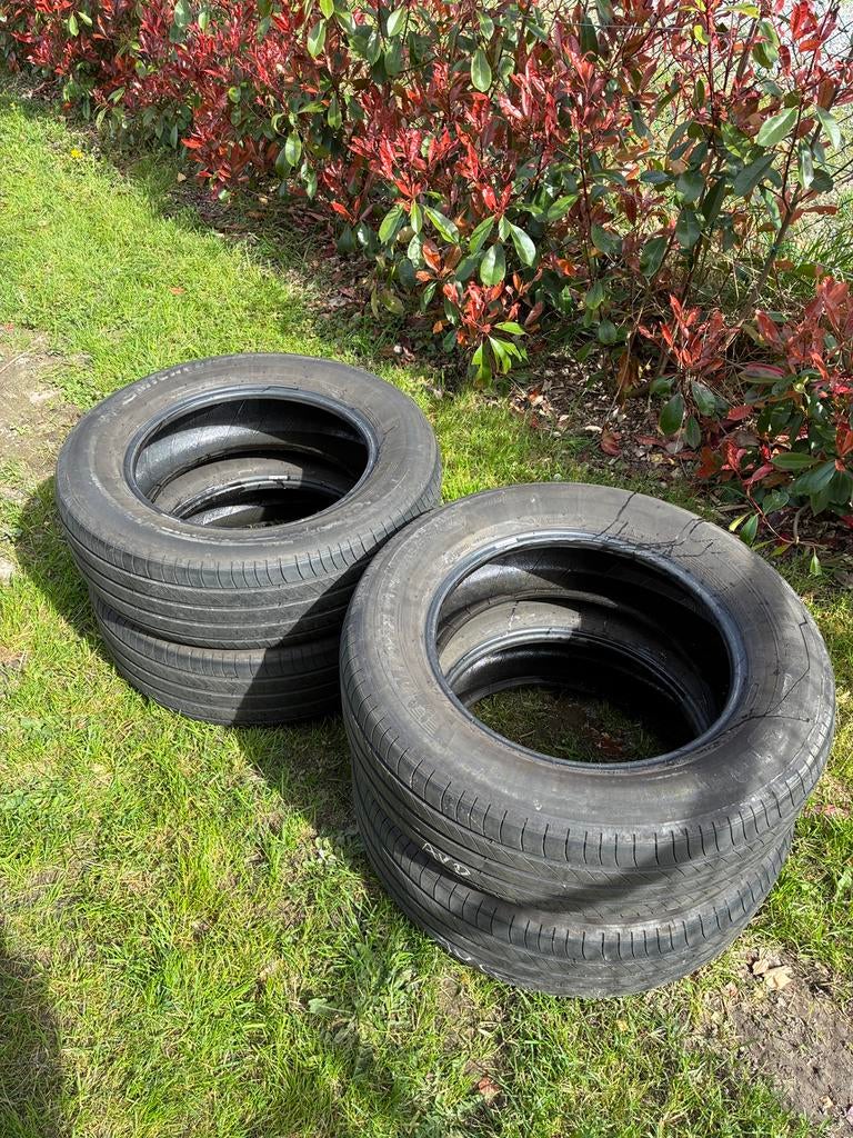 4 pneus Michelin Primacy 4 225/65/17, Enlèvement, Utilisé