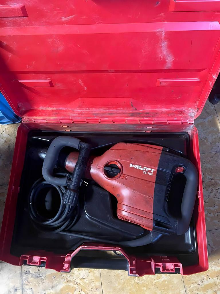 Hilti TE 706, Ophalen of Verzenden, Zo goed als nieuw