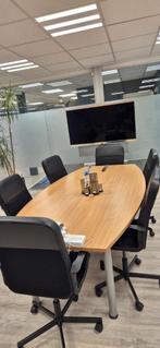 vergadertafel, Vergader- of Presentatieruimte, Ophalen, Gebruikt, Tafel