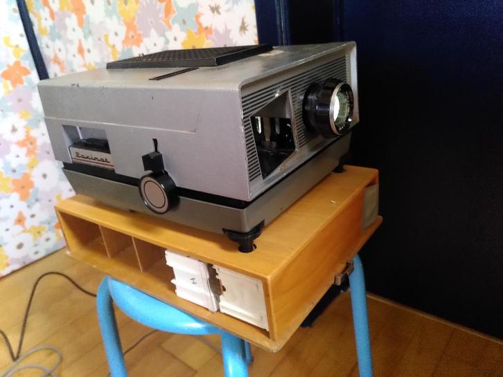 Paximat SUPER N24 - années 1960, TV, Hi-fi & Vidéo, Projecteurs dias, Utilisé, Enlèvement