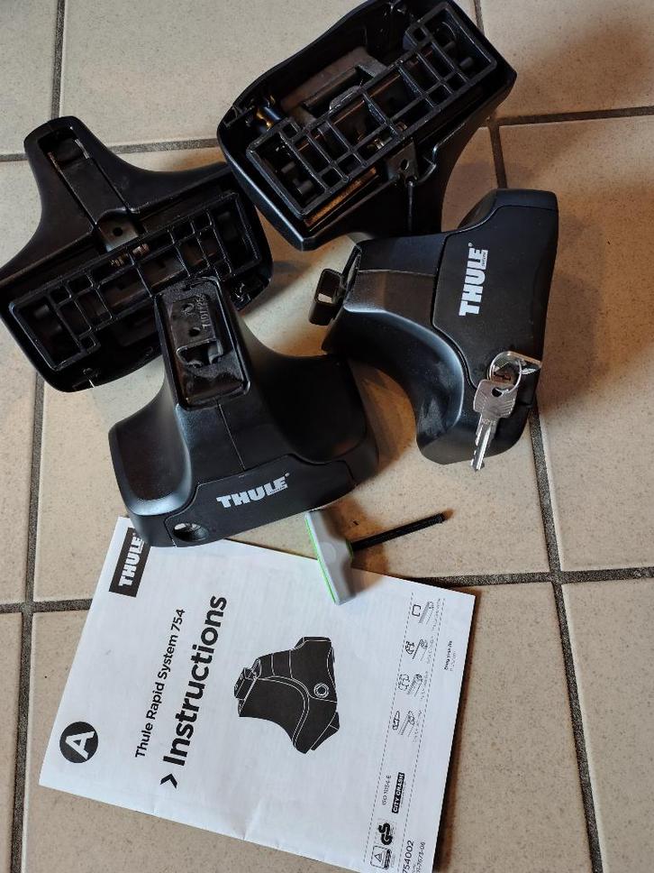 Thule Rapid systeem 754 voeten, Auto diversen, Dakdragers, Gebruikt, Ophalen of Verzenden