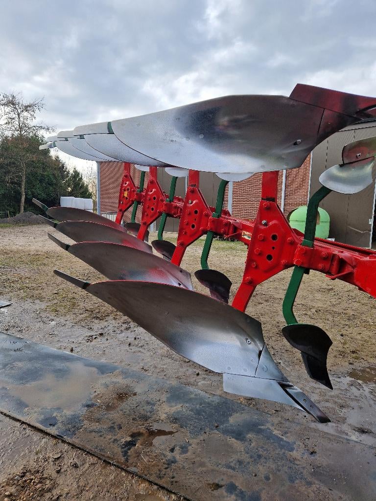 4 schaar kverneland wentelploeg (ploeg), Ophalen