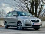 SKODA FABIA 1.2 BENZINE, GEKEURD, AIRCO, TREKHAAK!!, Autos, Achat, Entreprise, Garantie prolongée, Boîte manuelle