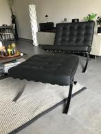 Mooie Barcelona stoel incl voetbank, Maison & Meubles, Chaises, Enlèvement, Utilisé, Autres matériaux, Noir