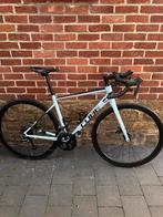 Cube attain Pro taille 53 2022 comme neuf, Vélos & Vélomoteurs, Enlèvement, Comme neuf, Carbone