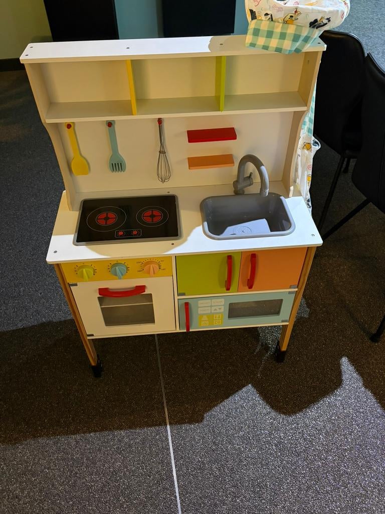 speelgoedkeukentje met toebehoren, Ophalen, Gebruikt, Hout, Speelkeuken