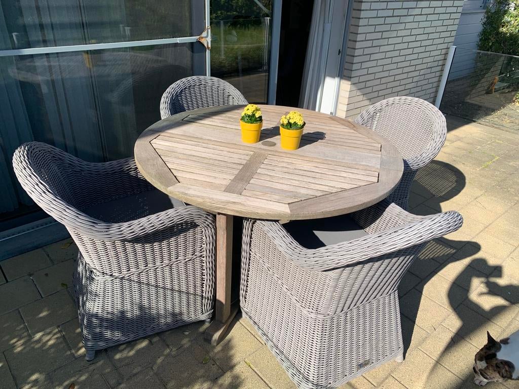 Mooi, degelijk terrasmeubilair voor 4 personen, Ophalen, 4 zitplaatsen, Gebruikt, Wicker