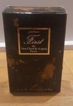 First de Van Cleef & Arpels Paris 15 ml. Extrait/pure parfum, Enlèvement ou Envoi, Comme neuf, Bouteille de parfum, Plein