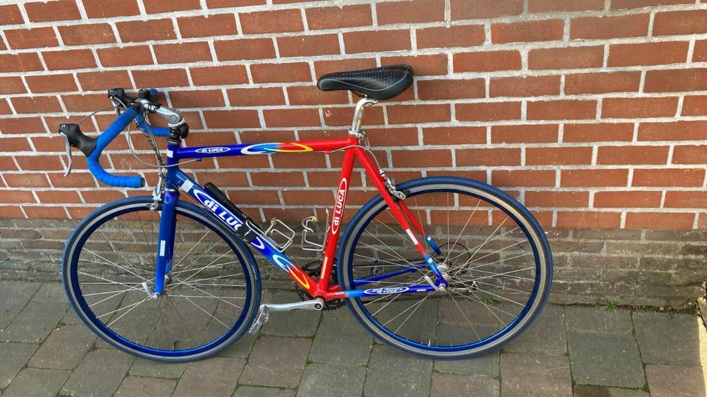 Dil luca merk fiets, Ophalen