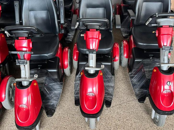 Trophée Scooter Plusieurs pièces Et d'autres marques, Divers, Voitures sans permis & Scooters pour invalides, Utilisé, Sterling