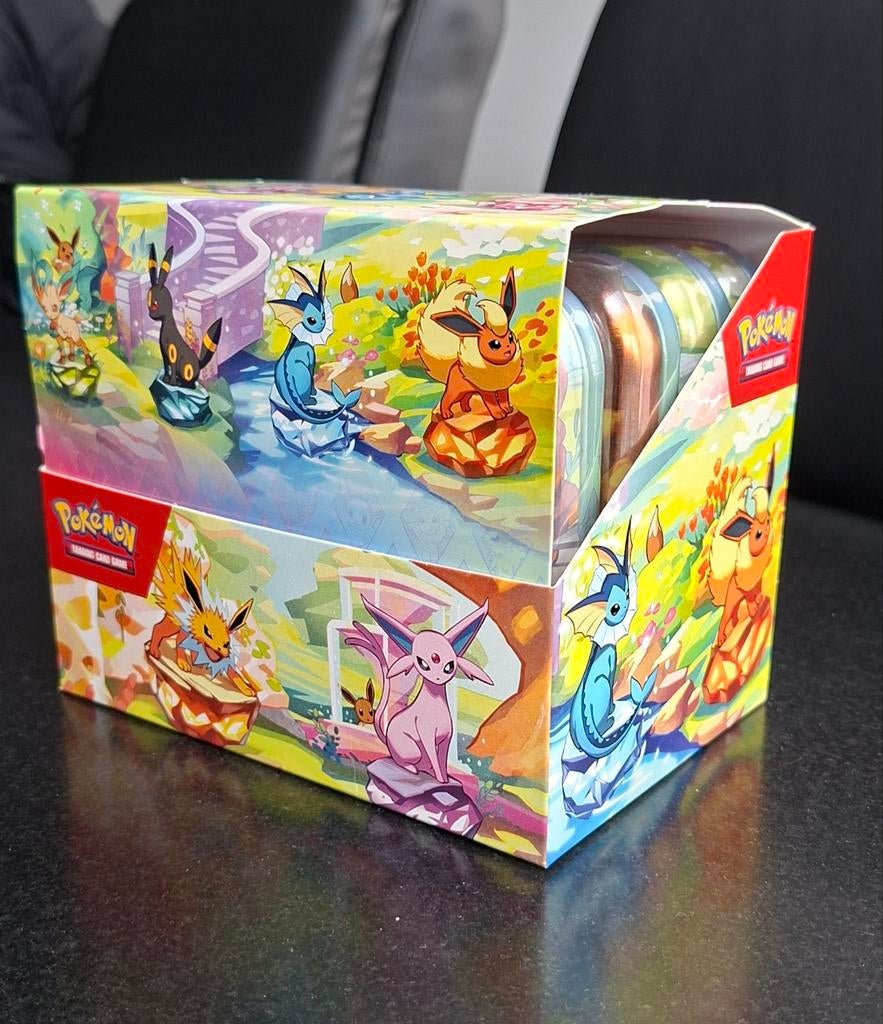 Prismatic pokemon tin ( nog 8 stuks), Ophalen of Verzenden