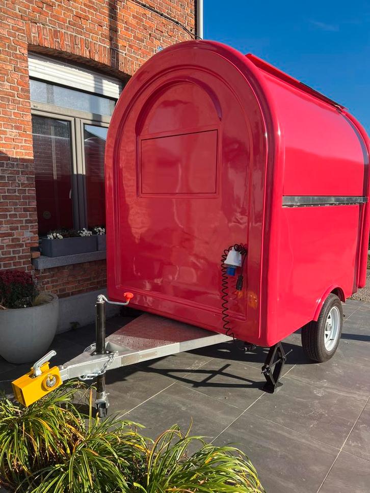 Nieuwe Mobiele Foodtruck – Volledig Uitgerust, Dieren en Toebehoren, Paarden en Pony's | Trailers en Aanhangwagens, Zo goed als nieuw