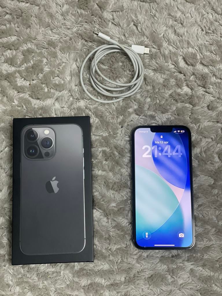 iPhone 13 Pro - 128 Go - État neuf, Télécoms, Téléphonie mobile | Apple iPhone, 128 GB, Comme neuf, Enlèvement, Noir