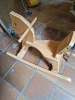 Cheval à bascule, Enlèvement