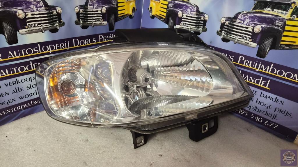 Si ge Ibiza II (6K1) Koplamp droit 6K1941032A, Autos : Pièces & Accessoires, Autovia A-2, Km 585 585
08760  Martorell, ES, SEAT S.A.