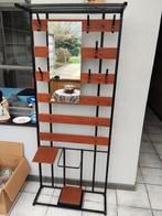 Mooie kapstok met spiegel, Ophalen