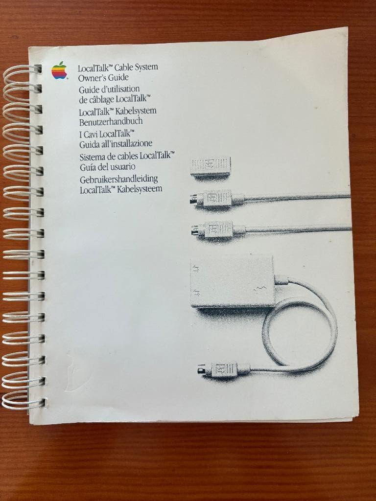 Complete Apple vintage documentatiecollectie, Computers en Software, Apple Desktops, Zo goed als nieuw, Verzenden