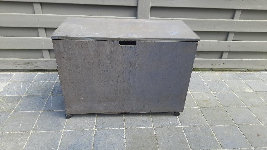 HOUTEN KOFFER, Ophalen