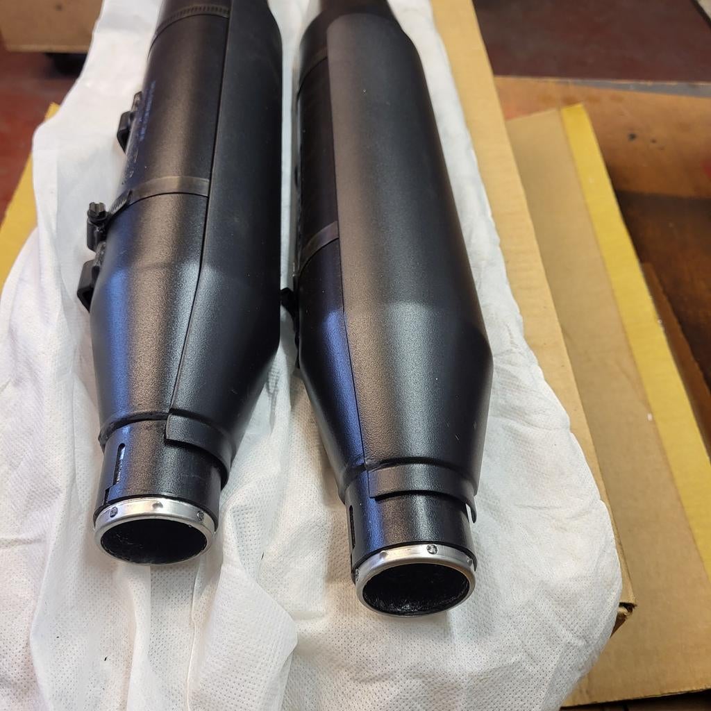 Silencieux echappement harley davidson 883 sportster, Enlèvement