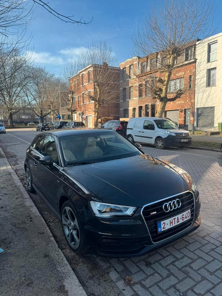 AUDI A3 1.8 TFSI S-LINE AUTOMAAT, Autos, Audi, Particulier, A3, ABS, Phares directionnels, Airbags, Air conditionné, Alarme, Bluetooth