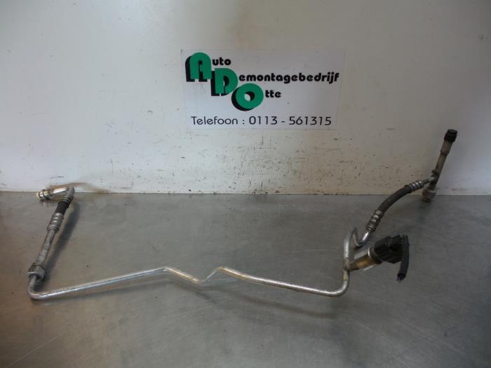 Tuyau clim d'un Ford Focus (Focus 04-), Autos : Pièces & Accessoires, Autres pièces automobiles, Ford, Utilisé, 3 mois de garantie