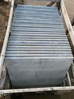 Natuursteen terrastegels grijs, Tuin en Terras, Ophalen, Zo goed als nieuw