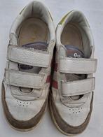 Sportschoen  maat 33 gebruikte staat,, Enfants & Bébés, Vêtements de bébé | Chaussures & Chaussettes, Enlèvement