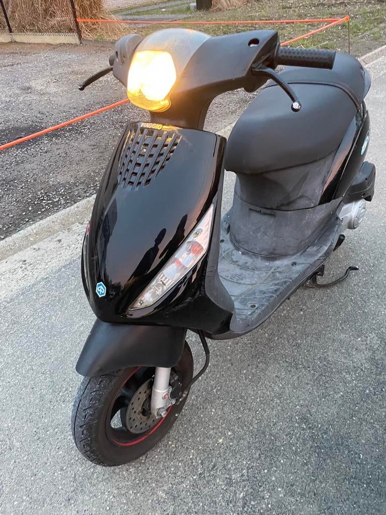 Piaggio zip 4t IGET, Vélos & Vélomoteurs, Enlèvement ou Envoi, Zip, Utilisé, Classe A (25 km/h)