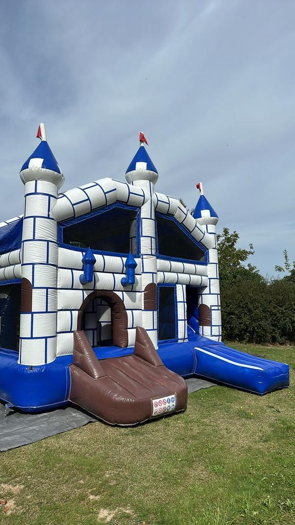 Châteaux gonflables à louer, Hobby & Loisirs créatifs, Articles de fête | Location, Comme neuf, Enlèvement