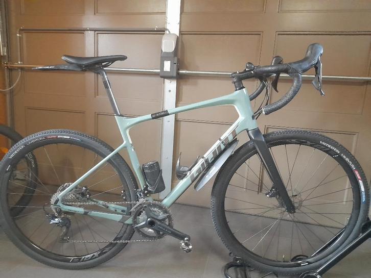 Gravelbike giant revolt advanced 0, Vélos & Vélomoteurs, Vélos | Hommes | Vélos de sport & Vélo de randonnée, Utilisé, Giant, 15 à 20 vitesses