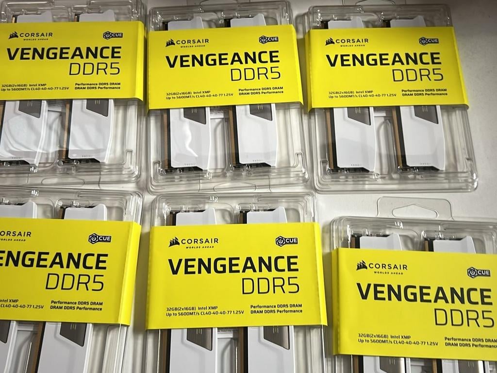 Corsair Vengeance DDR5 - 2x16GB white, Enlèvement ou Envoi, DDR5