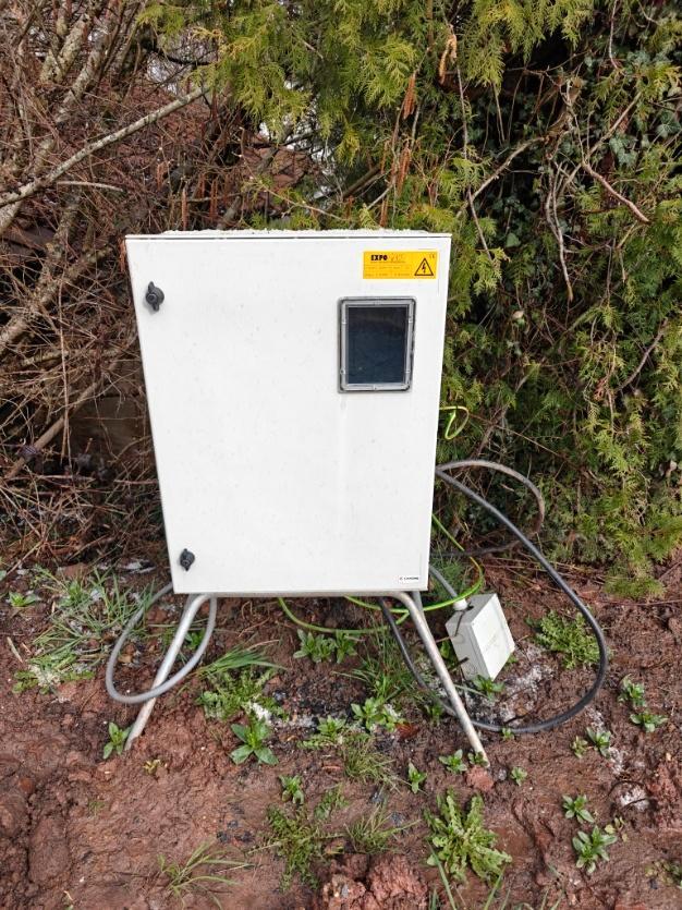 Coffret électrique de chantier, Bricolage & Construction, Électricité & Câbles, Utilisé, Autres types, Enlèvement