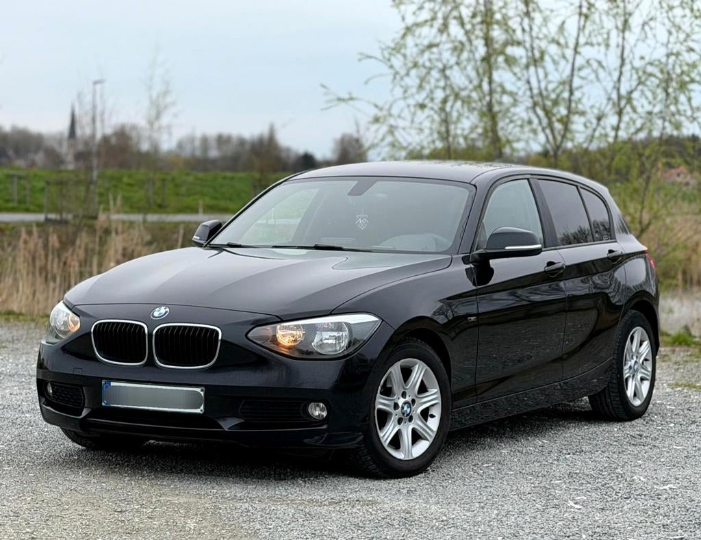 BMW 114i Sport Edition (2013) Eu5 benzin – Goed onderhouden, Autos, Cuir, Euro 5, Entreprise, Boîte manuelle