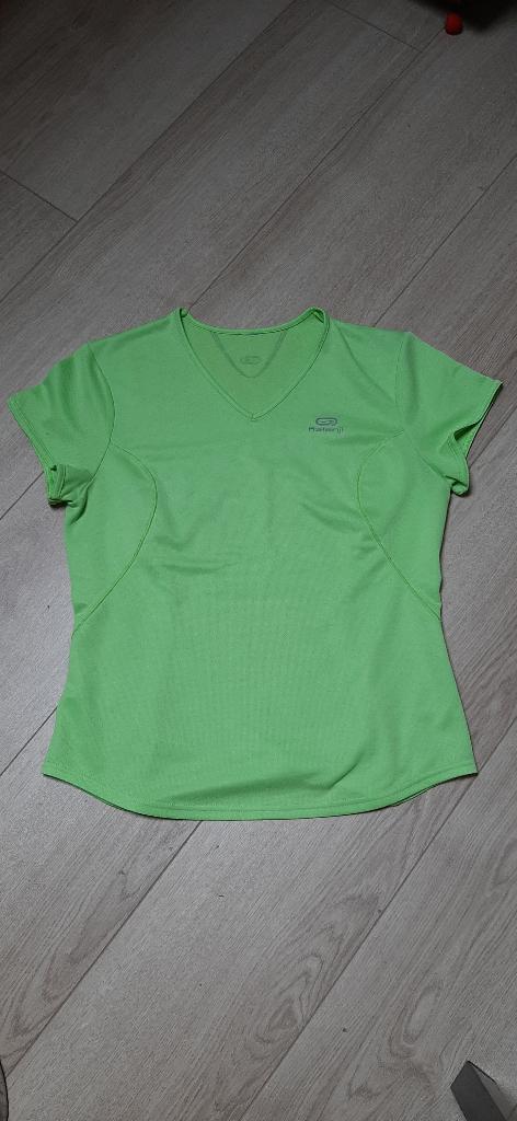 Sport t-shirt maat M - 38, Kleding | Dames, Sportkleding, Kalenji, Groen, Ophalen, Maat 38/40 (M)
