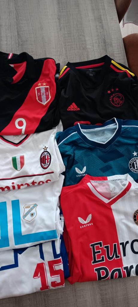 Bundel 7 voetbalshirts, Sport en Fitness, Voetbal, Ophalen of Verzenden