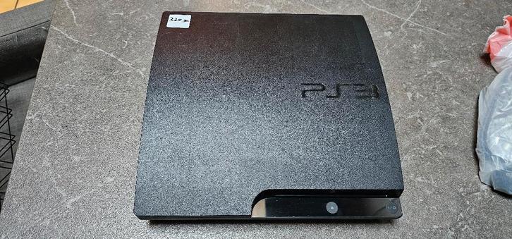 PS3 slim 320go seule, Consoles de jeu & Jeux vidéo, Consoles de jeu | Sony PlayStation 3, Utilisé, Slim, Enlèvement ou Envoi