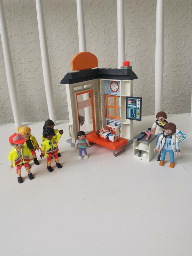 Playmobil kinderarts ziekenhuis, Ophalen