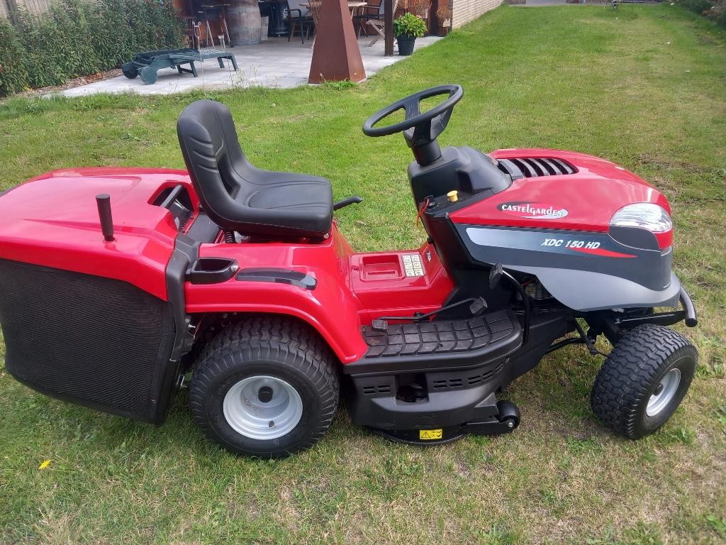Mooie zitmaaier castelgarden XDC 500 HD, Ophalen, Cirkelmaaier, Zo goed als nieuw, Benzine-grasmaaier