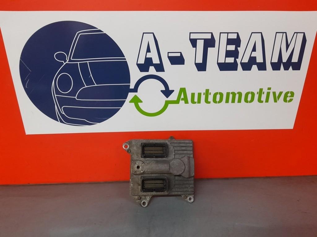 CALCULATEUR MOTEUR ECU Opel Zafira (M75) (55354744), Utilisé, Opel