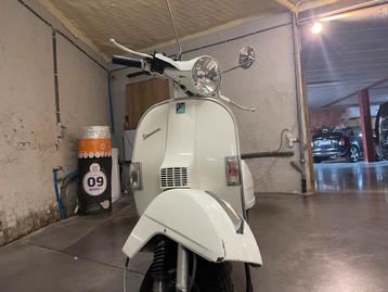 Vespa piaggio 125 beschikbaar voor biedingen